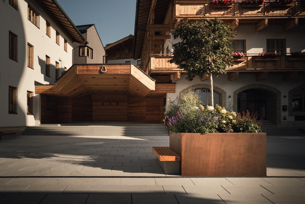 Dorfplatzgestaltung Saalbach